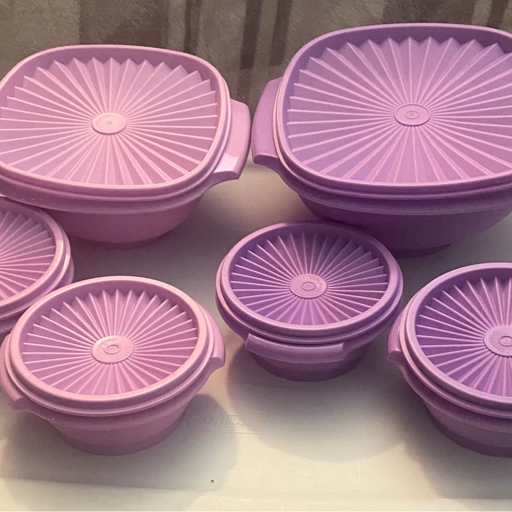 Light pink:(1)5.25 cups (2) 1.25 cups
Light purple:(1) 8 cups (2) 1.25 cups